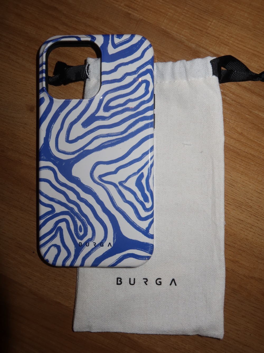 Burga Seven Seas Blue & White Patterned iPhone 14 Pro Max Case